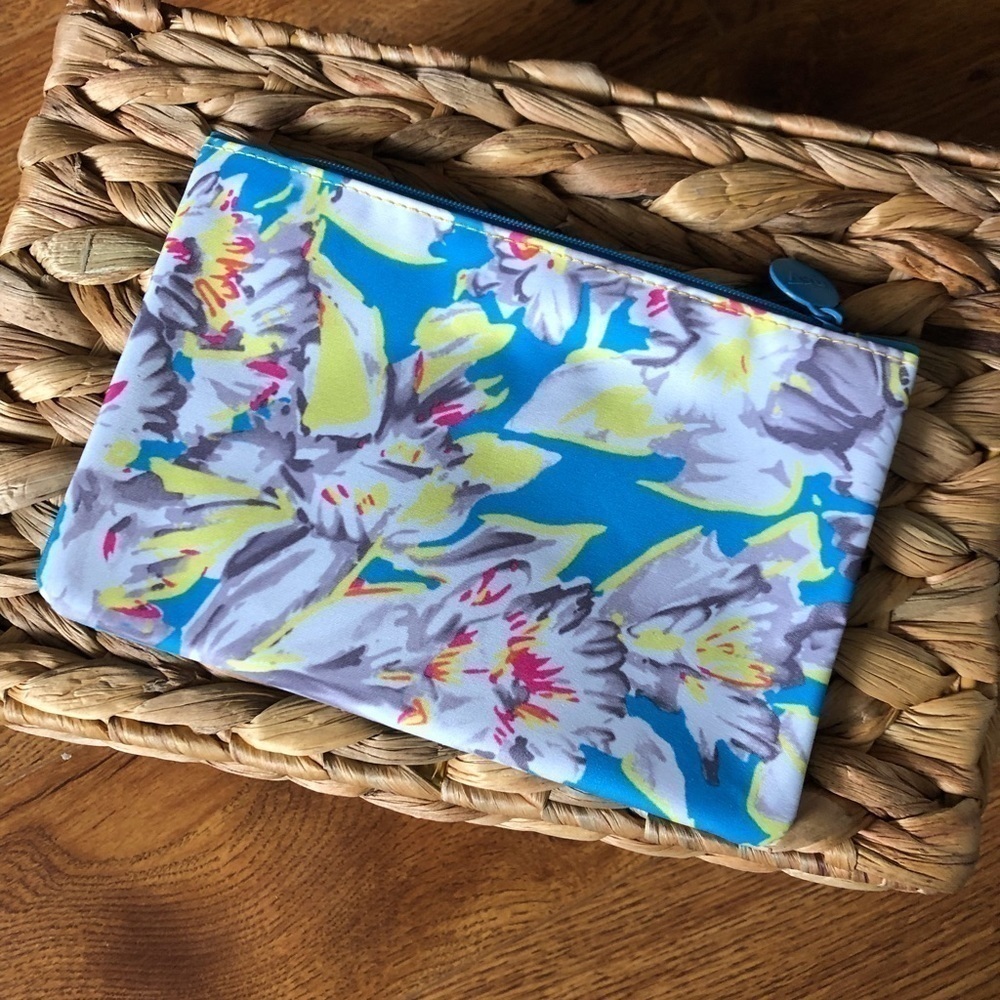 Ipsy Blue floral small cosmetic bag